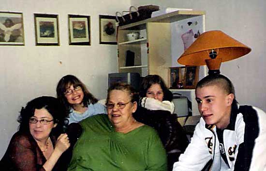 09-Filip-18-god-familija