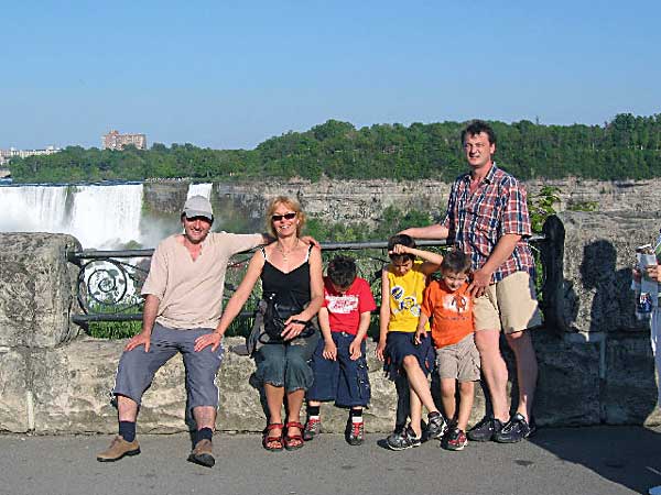 25-Niagara-Falls