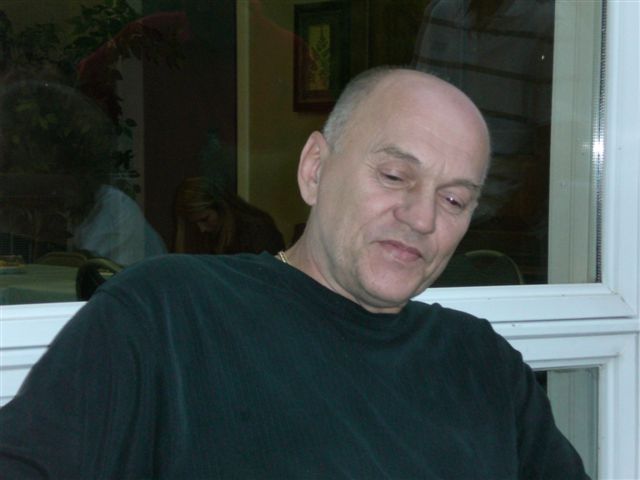 08-Razmisljam nesto...