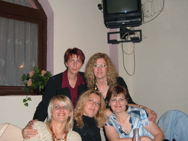 Azra,Mirna,Katarina,Coba i Draska