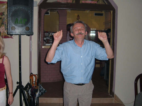 Profesor u elementu
