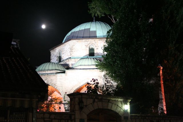 05 Bascarsija by night