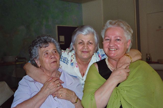 13-Fetaneta,Emira,Dina